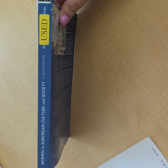 Women in European Culture and Society Textbook - Picture 3 of 4